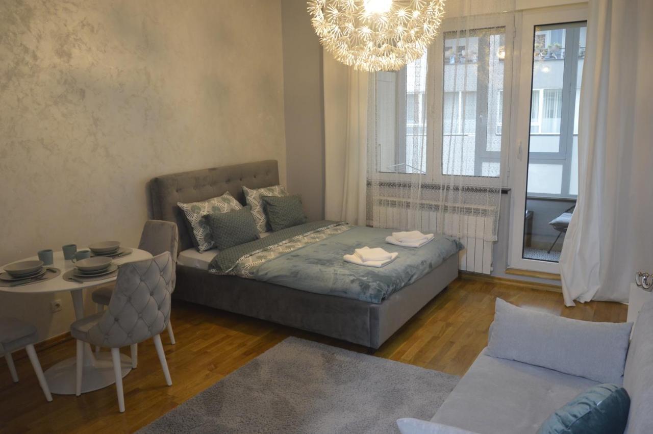 Апартаменти Teodora Lux Apartman Free Privat Parking Новий Сад Екстер'єр фото