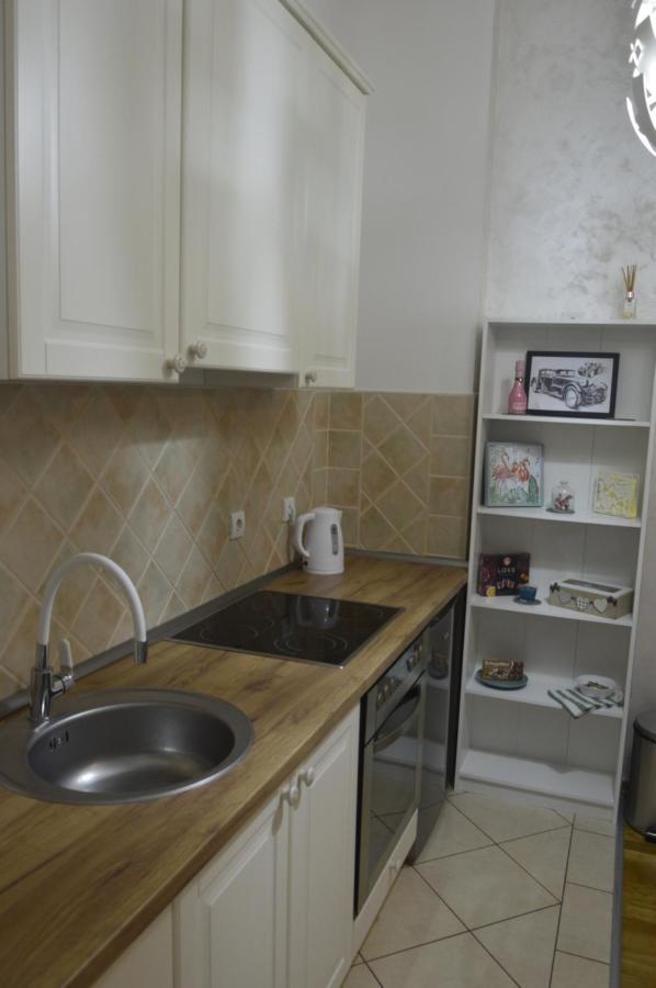 Апартаменти Teodora Lux Apartman Free Privat Parking Новий Сад Екстер'єр фото